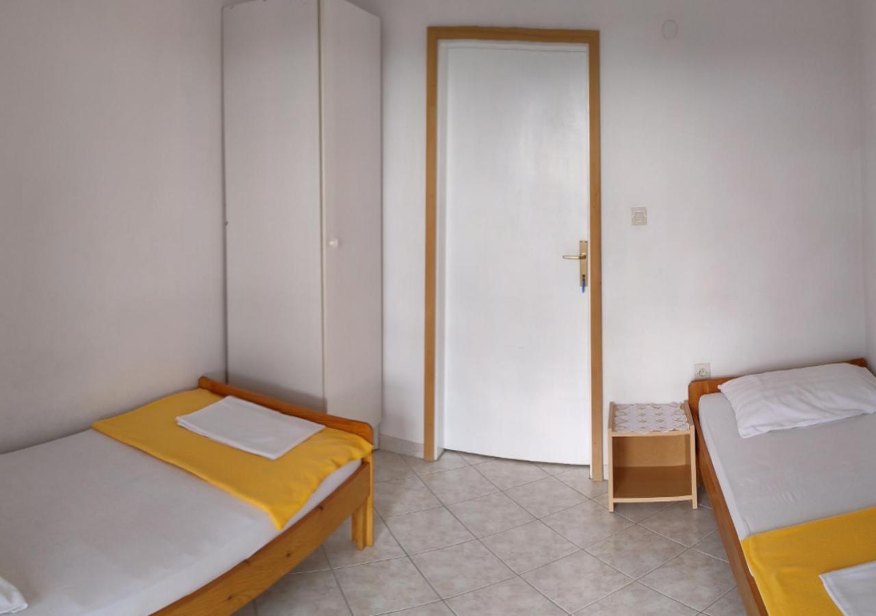 Ferienwohnung Gama Vir Exterior foto
