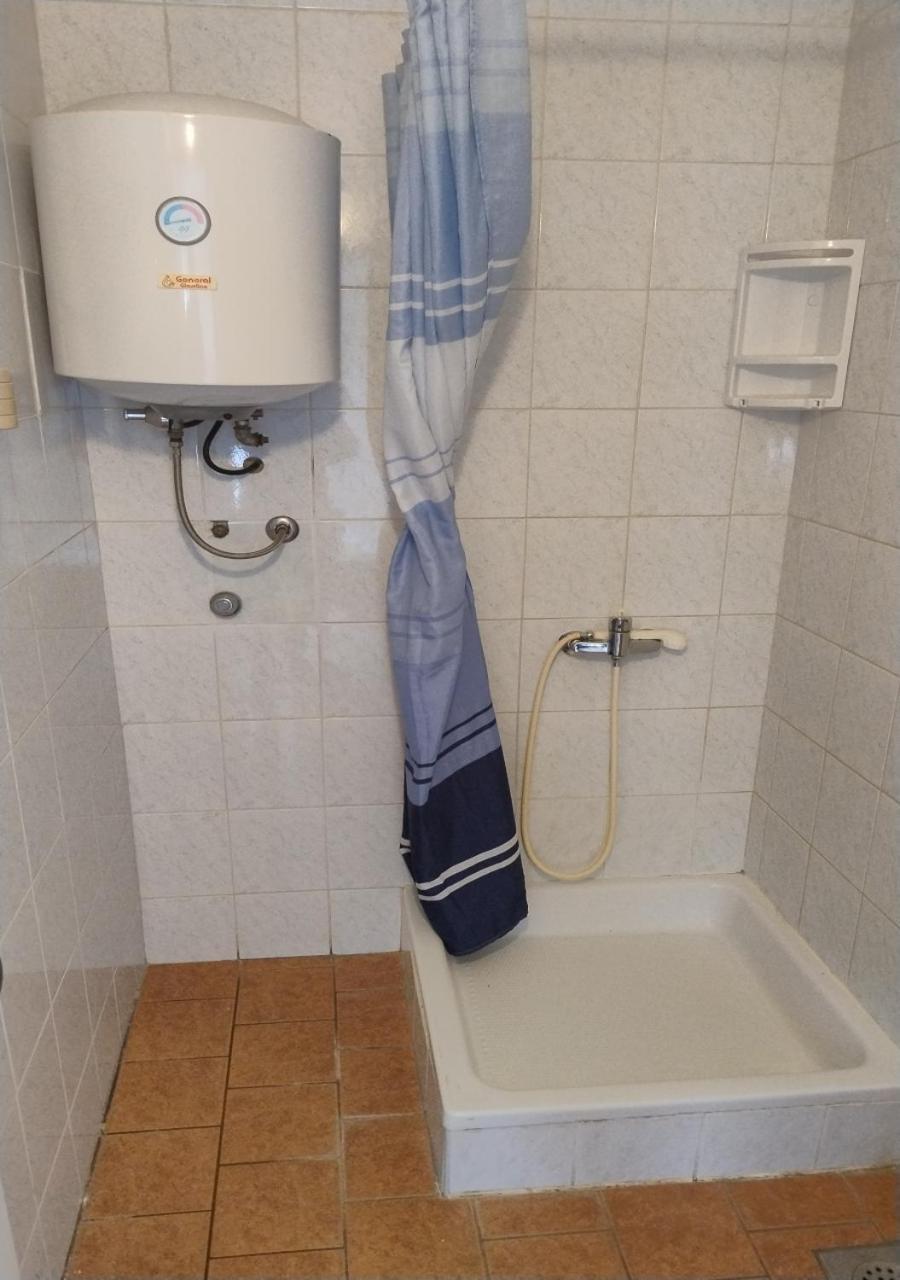 Ferienwohnung Gama Vir Exterior foto